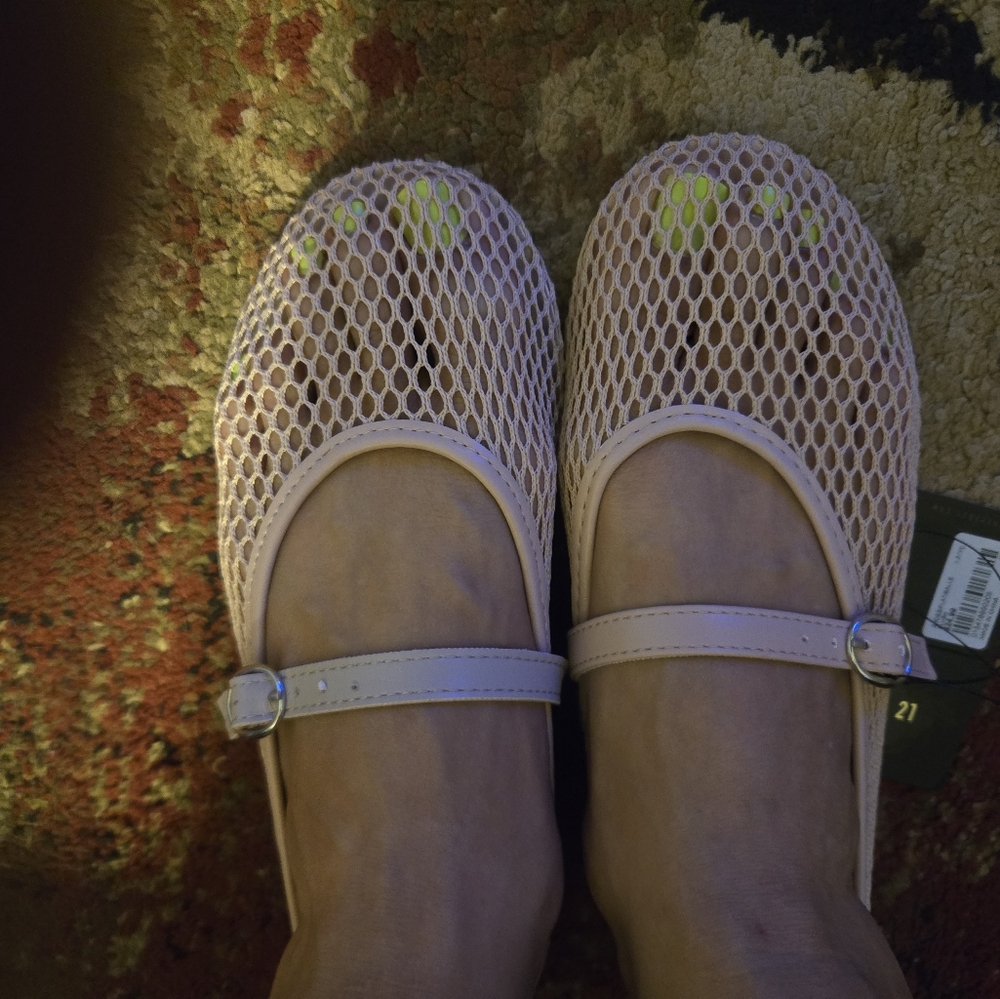 Forever 21 Pink Slip-On Flats with Elastic Panels